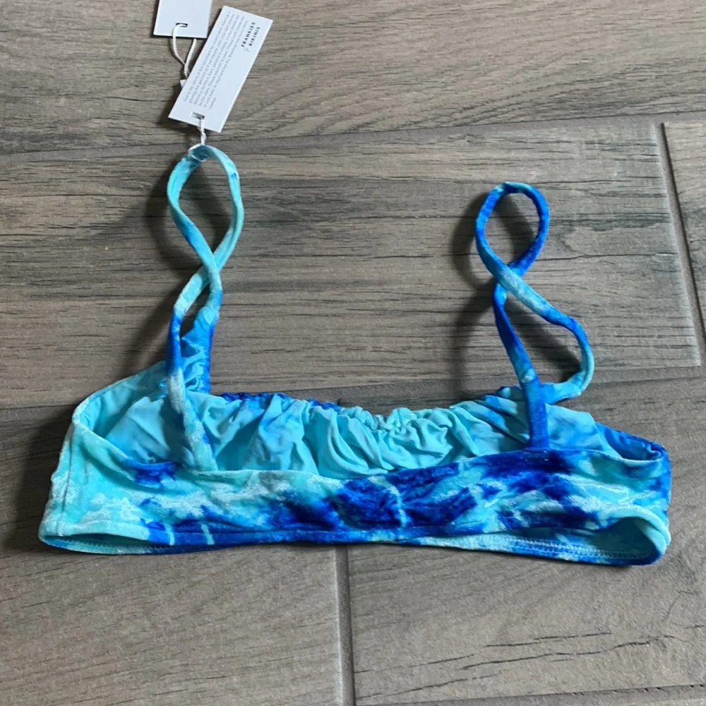Frankie’s bikinis Liam top in aqua